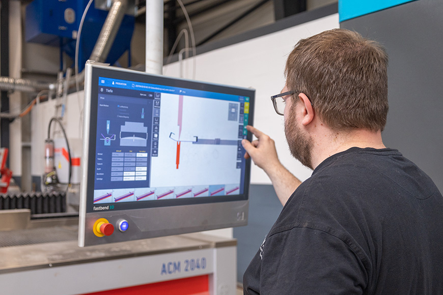 FSV Technik Feinblech- und Stahlverarbeitung - CNC-Abkantpressen HACO PRESSMASTER